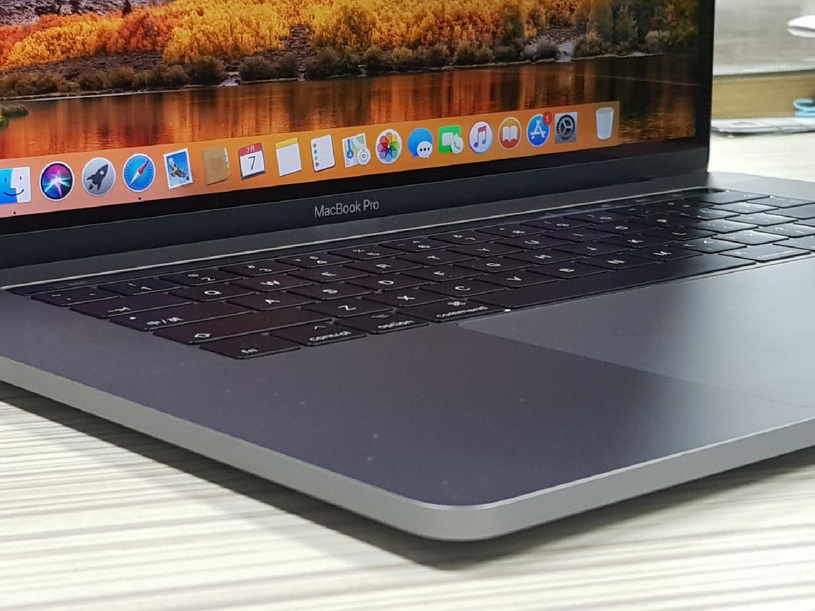 新到苹果2017款macbookpro